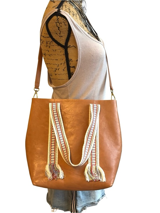 Madewell Handbags - Madewell Transport Tote Tan Leather With Woven Handles Boho Detachable Strap